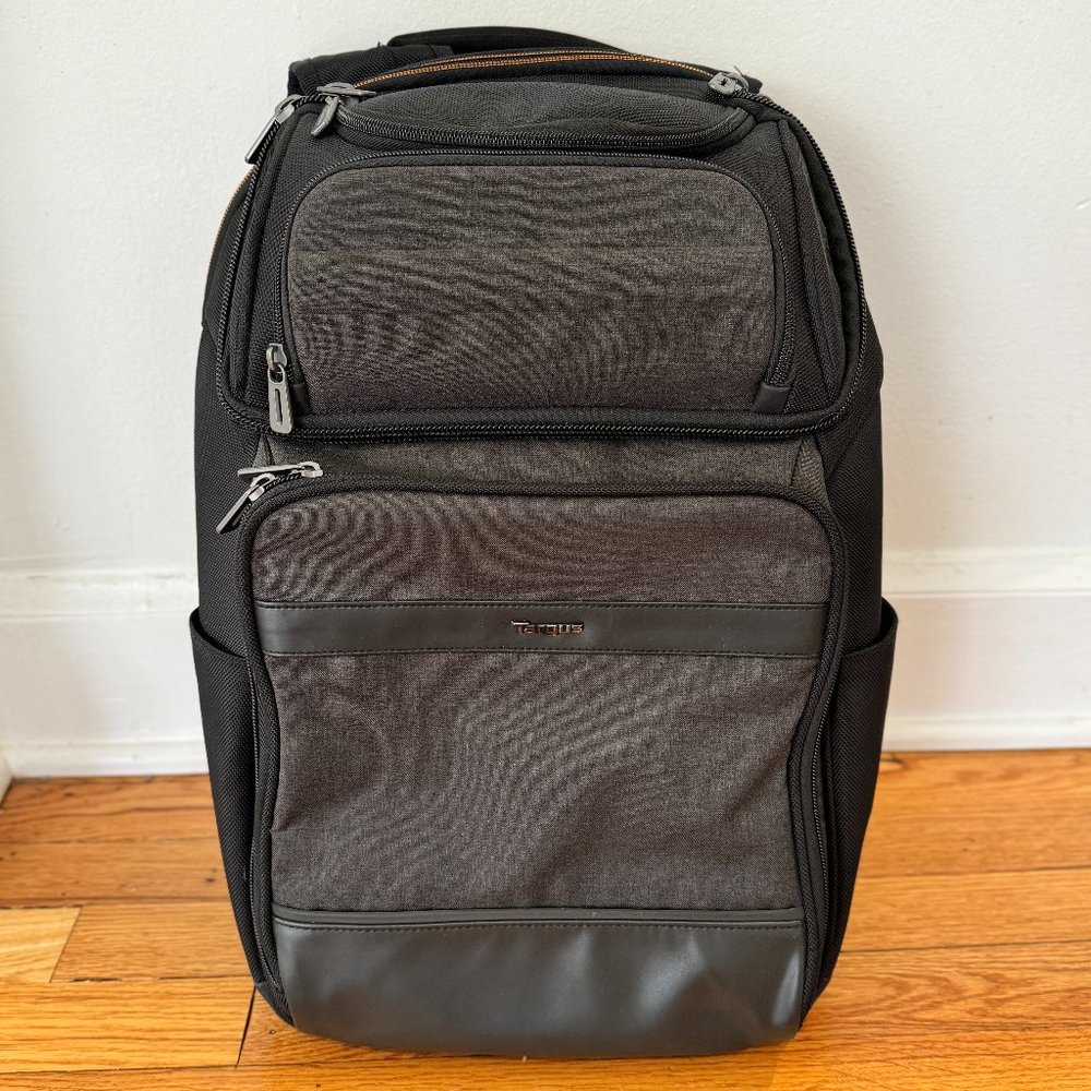 Targus CitySmart EVA Pro Travel Business Laptop Checkpoint-Friendly Backpack
